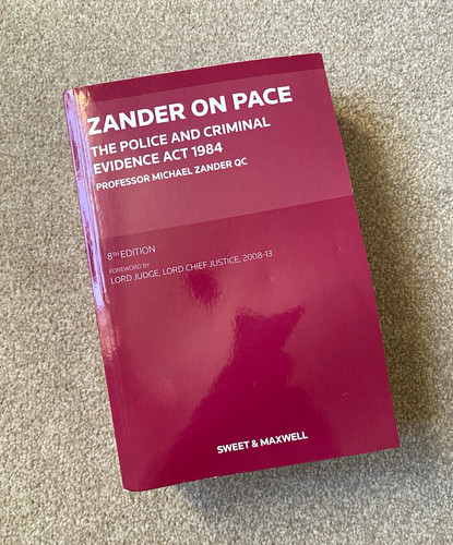 Zander pace police - on,